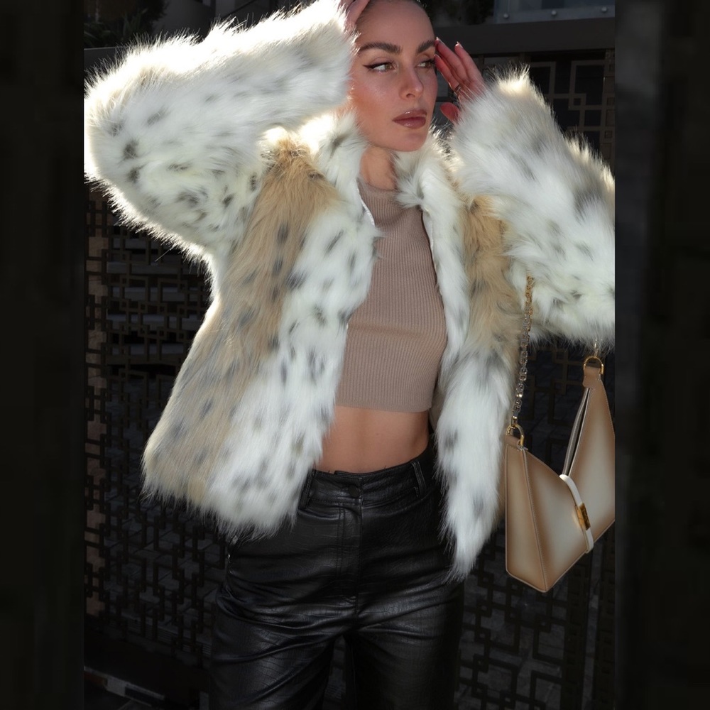 UNREAL FUR WILD DREAM JACKET